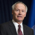 Wayne LaPierre, executive vice president of the National Rifle Association (NRA), speaks during a news conference in Washington.  The NRA, the powerful U.S. gun rights lobby, went on the offensive on Friday arguing that schools should have armed guards.