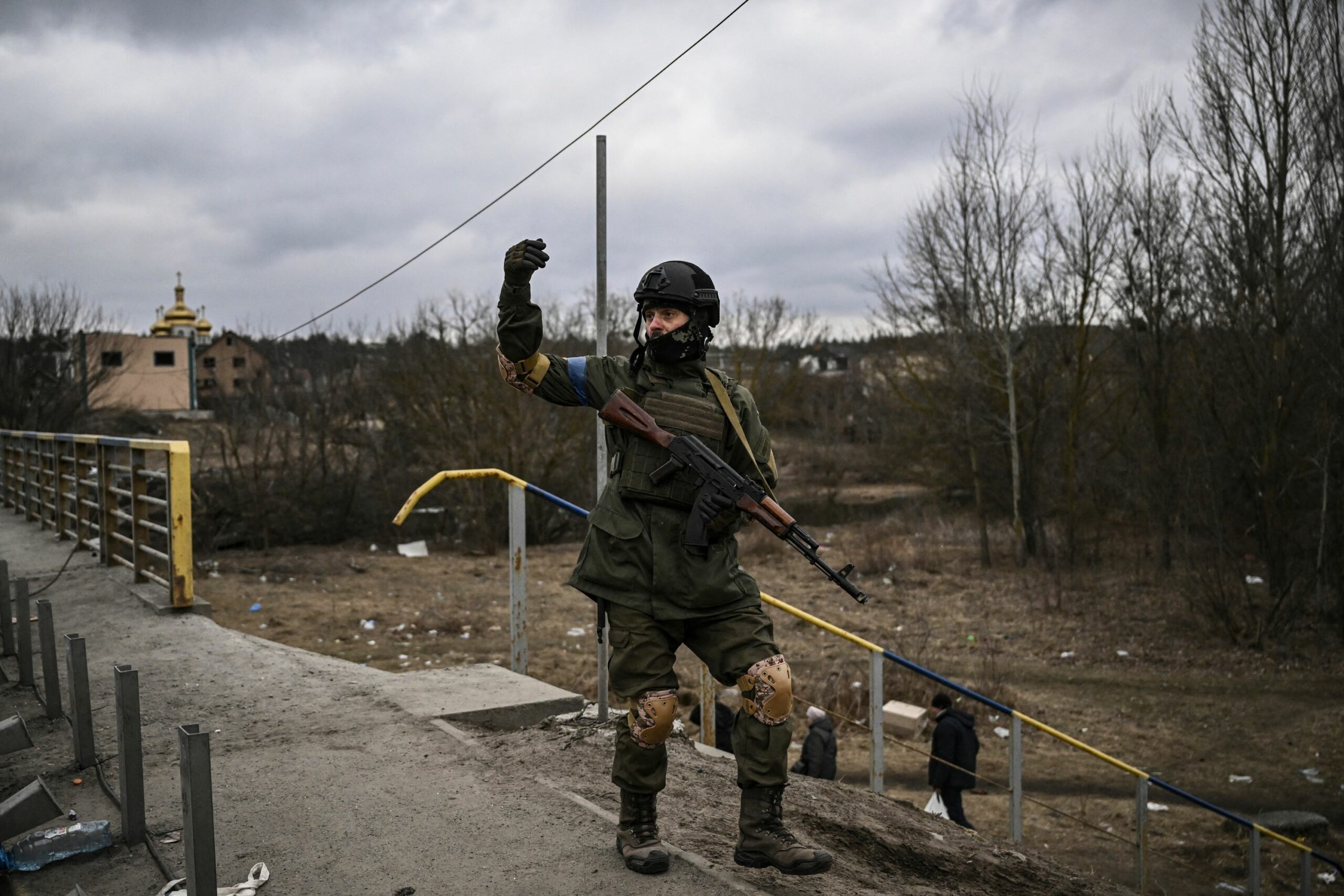 L’assaut de la Russie sur Kiev se poursuit alors que des dirigeants étrangers visitent la capitale ukrainienne